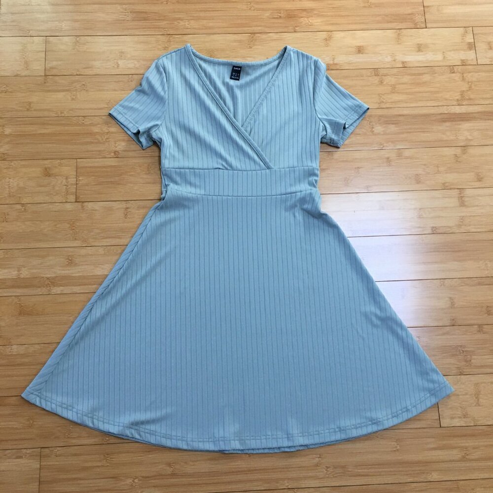 NWOT SHEIN Mint Green Surplice Neck Dress